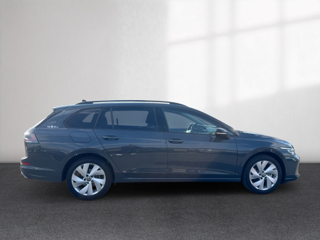 Fahrzeugabbildung Volkswagen Golf Variant TDI DSG Goal AHK MatrLED +Paket ACC