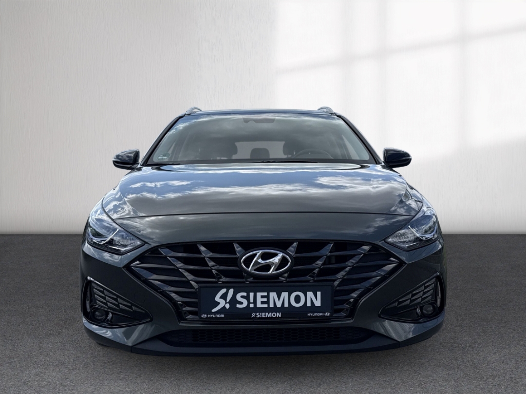 Fahrzeugabbildung Hyundai i30 Kombi 1.0 T-GDi EDITION 30 CarPlay RKam PDC Allwetter