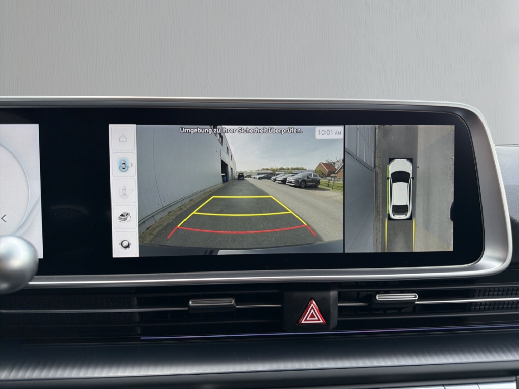 Fahrzeugabbildung Hyundai IONIQ 6 4WD 77,4kWh UNIQ Digi-Spiegel 20LM HUD Navi Digitales Cockpit Memory Sitze