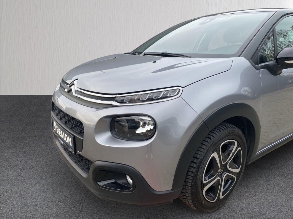 Fahrzeugabbildung Citroen C3 1.2 PureTech AT Shine Navi SmartLink RKam BlindSpot SHZ GRA