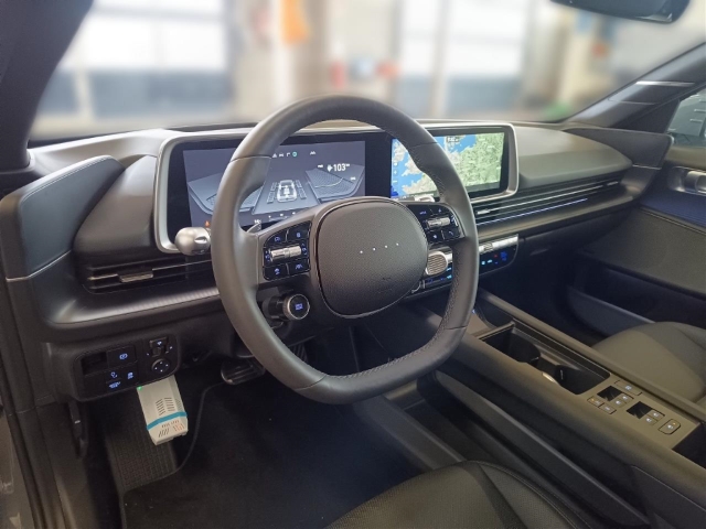 Fahrzeugabbildung Hyundai IONIQ 6 77,4kWh 4WD UNIQ HUD Navi Digitales Cockpit Memory Sitze Soundsystem Bose