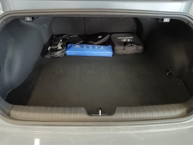 Fahrzeugabbildung Hyundai IONIQ 6 77,4kWh 4WD UNIQ HUD Navi Digitales Cockpit Memory Sitze Soundsystem Bose