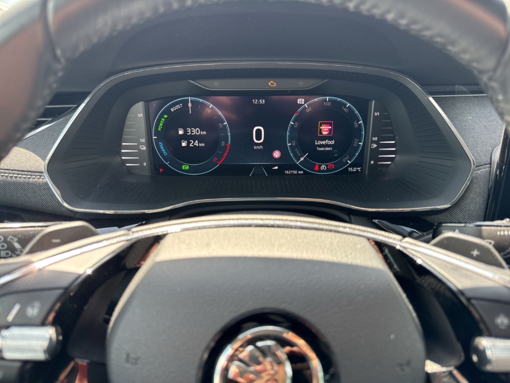 Fahrzeugabbildung SKODA Octavia Combi 1.4 TSI iV Style ACC PDCv+h SHZ Temp LED Navi
