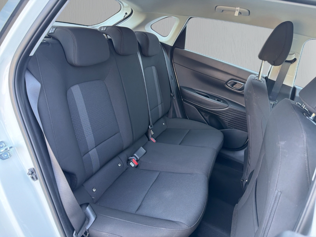 Fahrzeugabbildung Hyundai i20 FL MY26 1.0 T-GDI Trend Komfort-P. Navi Digitales Cockpit LED Apple CarPlay