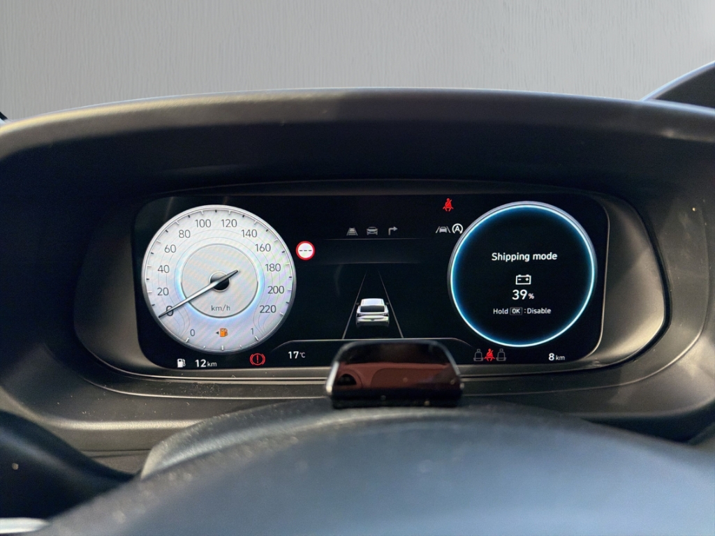 Fahrzeugabbildung Hyundai i20 FL MY26 1.0 T-GDI MT Blackline Navi Soundsystem Bose LED Apple CarPlay Android Auto