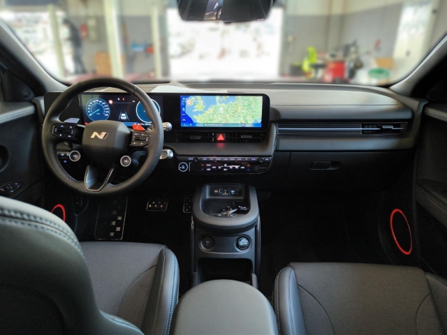 Fahrzeugabbildung Hyundai IONIQ 5 4WD 84kWh N-Performance HUD Navi Digitales Cockpit Sportpaket Soundsystem