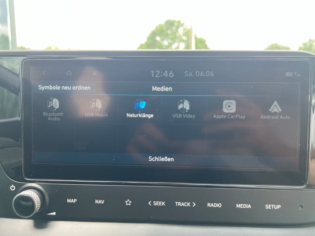 Fahrzeugabbildung Hyundai i20 1.0 T-GDI Intro Edition Navi Tempo SHZ