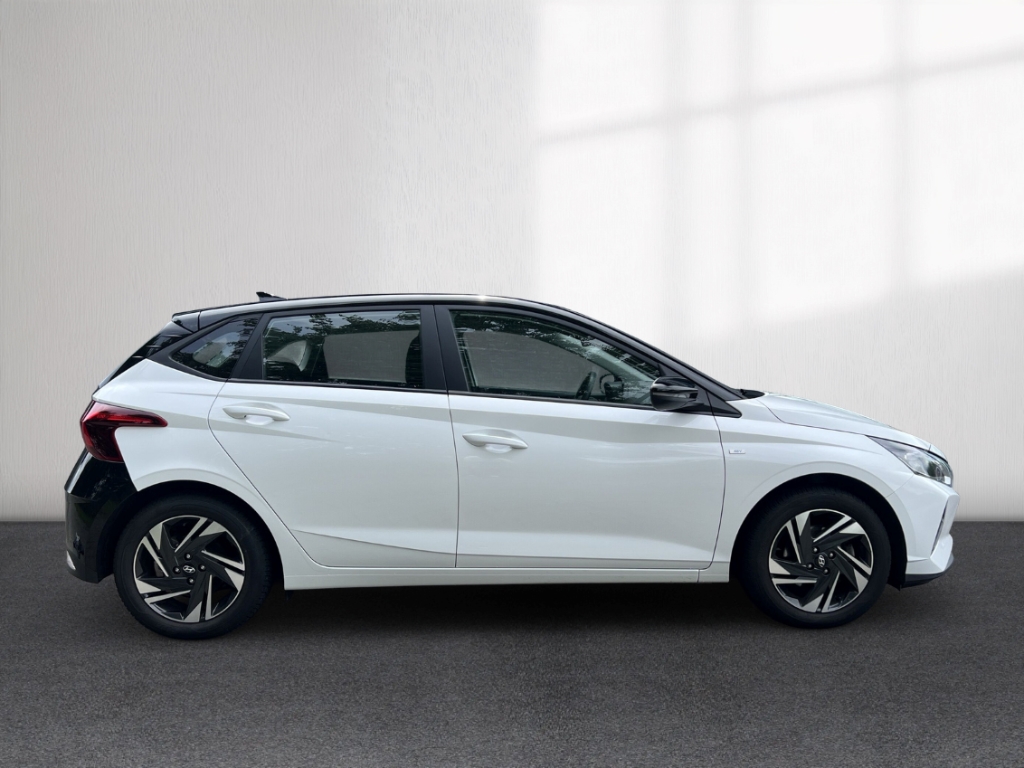 Fahrzeugabbildung Hyundai i20 1.0 T-GDI Intro Edition Navi Tempo SHZ