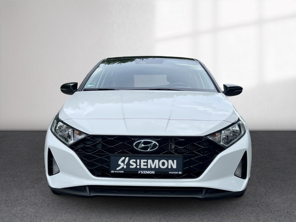 Fahrzeugabbildung Hyundai i20 1.0 T-GDI Intro Edition Navi Tempo SHZ