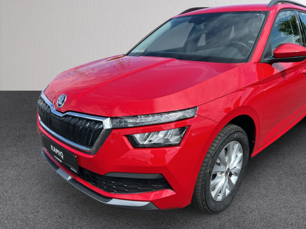 Fahrzeugabbildung SKODA Kamiq Ambition AHK VIRT LED SHZ KLIM NAV RFK PDCv+h Temp