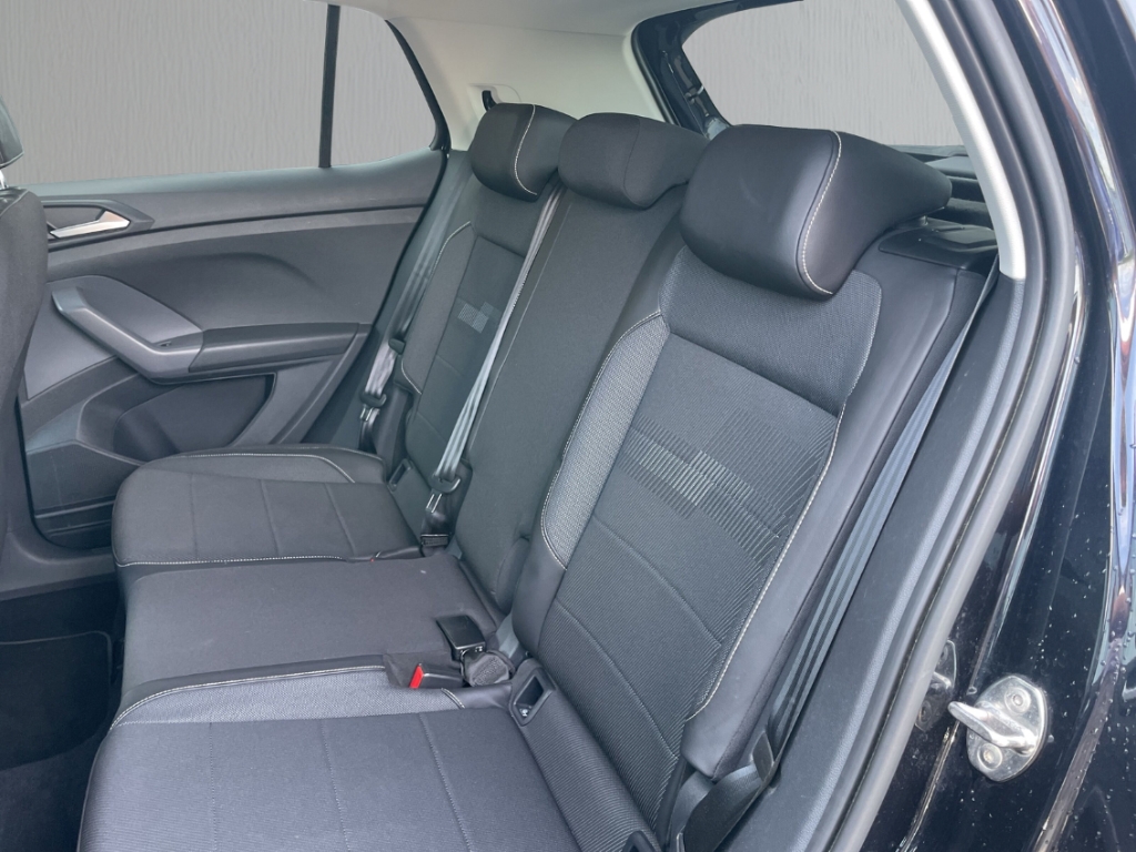 Fahrzeugabbildung Volkswagen T-Cross 1.0 TSI DSG Life LED Navi ACC SHZ PDC
