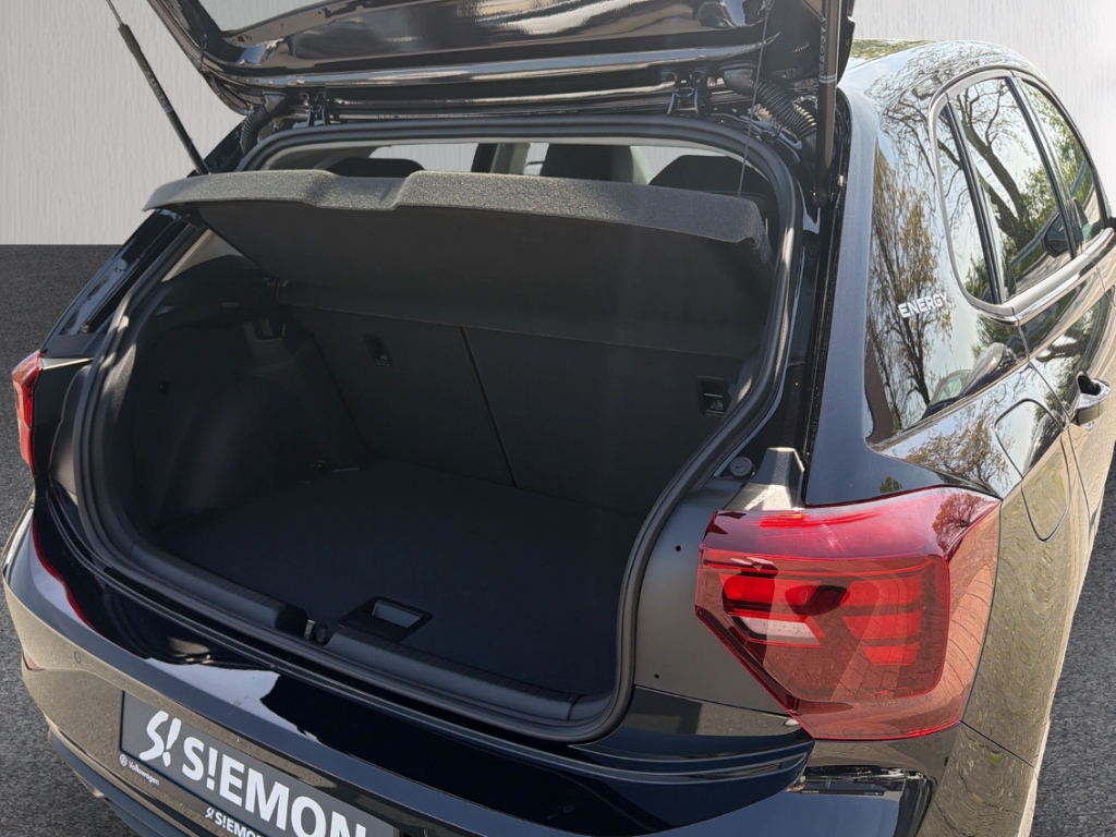 Fahrzeugabbildung Volkswagen Polo 1.0 Energy DSG GJR R-Kamera ACC AppConnect