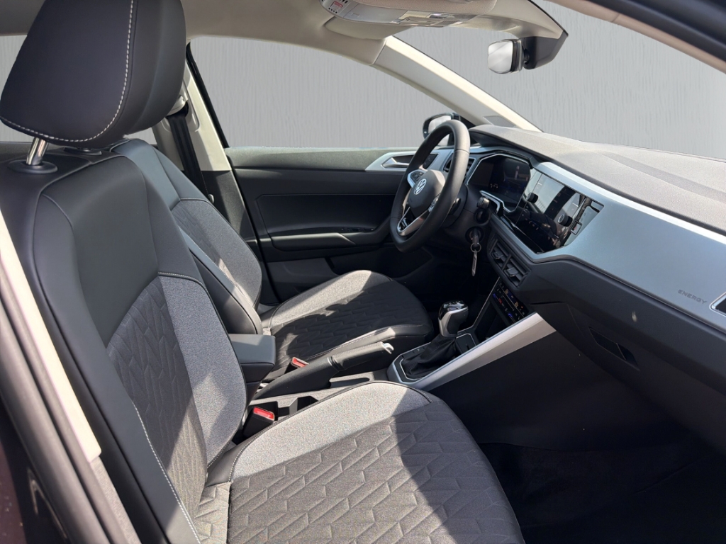Fahrzeugabbildung Volkswagen Polo 1.0 Energy DSG GJR R-Kamera ACC AppConnect