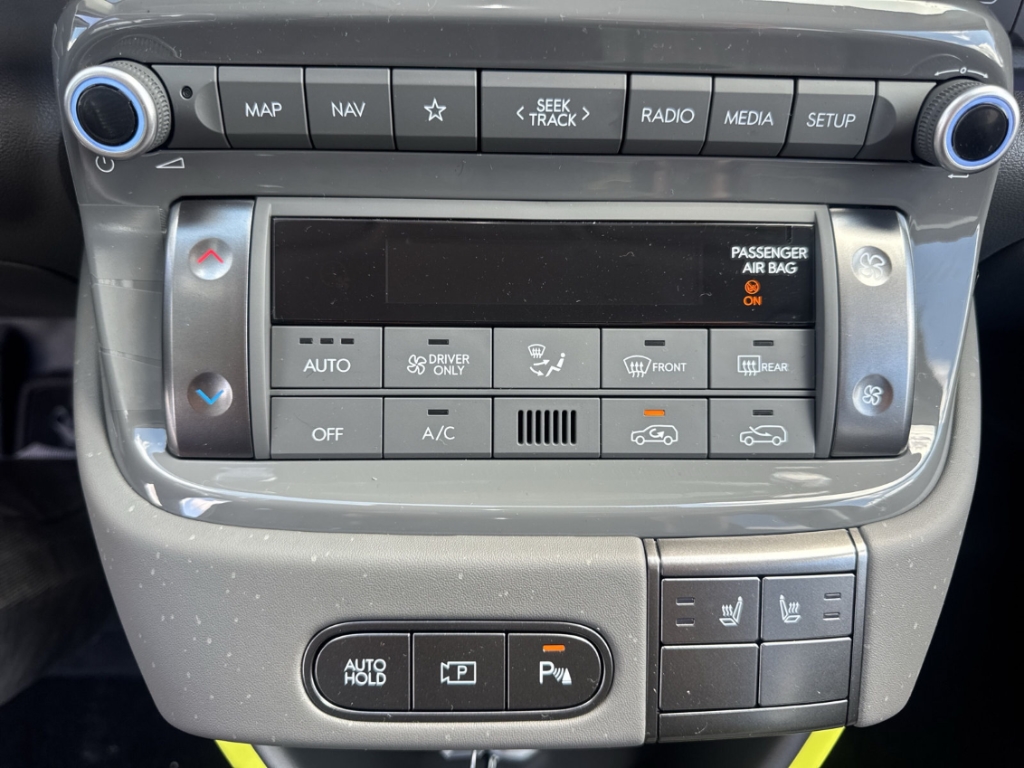 Fahrzeugabbildung Hyundai INSTER EV MY26 49kWh Cross Effizienz-P Navi Digitales Cockpit LED ACC Apple CarPlay
