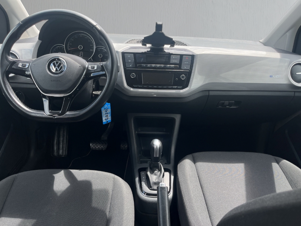 Fahrzeugabbildung Volkswagen up e-up! e-Style Plus Klimaauto CCS PDC GRA Kamera SHZ e-Sound