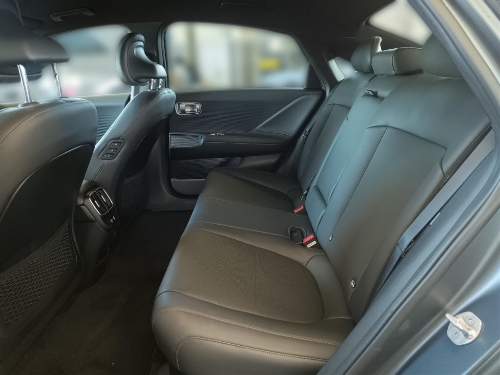 Fahrzeugabbildung Hyundai IONIQ 6 77,4kWh 4WD UNIQ Digi-Spiegel AHK HUD Navi Digitales Cockpit Memory Sitze Soundsystem Bose