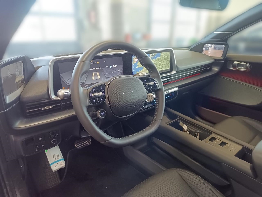Fahrzeugabbildung Hyundai IONIQ 6 4WD 77,4kWh UNIQ Digi-Spiegel 20LM HUD Navi Digitales Cockpit Memory Sitze