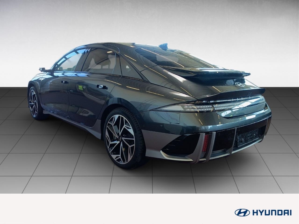 Fahrzeugabbildung Hyundai IONIQ 6 4WD 77,4kWh UNIQ Digi-Spiegel 20LM HUD Navi Digitales Cockpit Memory Sitze