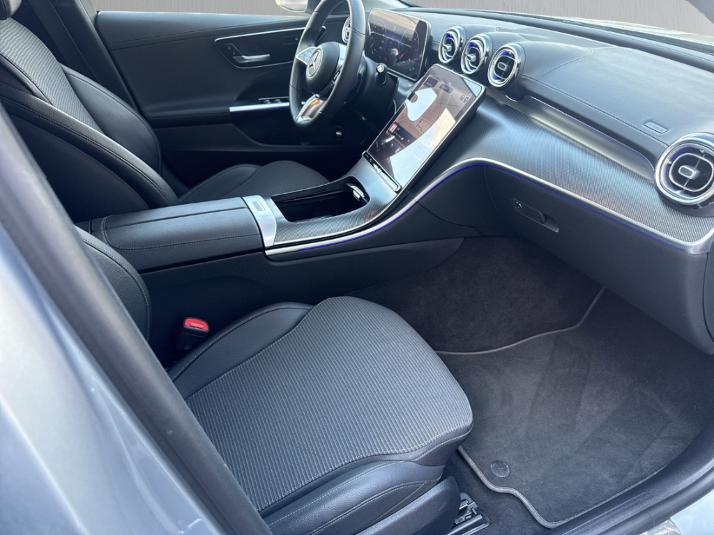 Fahrzeugabbildung Mercedes-Benz C 220 d Avantgarde ACC LED PDC RKam SHZ Navi