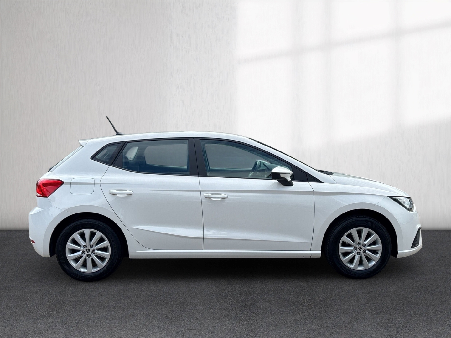 Fahrzeugabbildung SEAT Ibiza 1.0 TSI Style LED SHZ Tempomat Privacy LM