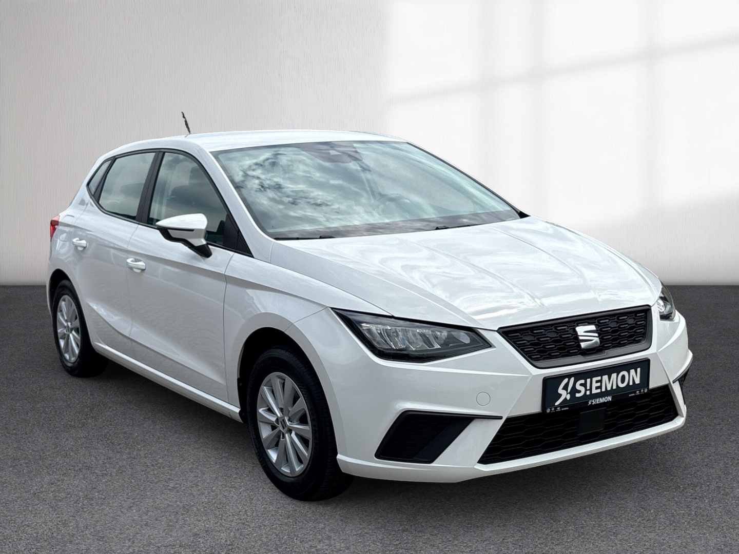 Fahrzeugabbildung SEAT Ibiza 1.0 TSI Style LED SHZ Tempomat Privacy LM
