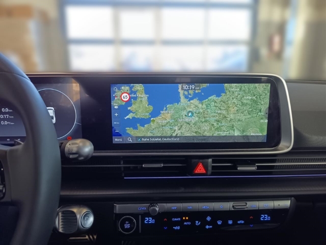 Fahrzeugabbildung Hyundai IONIQ 6 4WD 77,4kWh UNIQ Digi-Spiegel 20LM HUD Navi Digitales Cockpit Memory Sitze