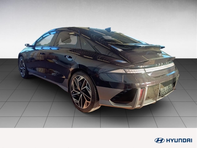 Fahrzeugabbildung Hyundai IONIQ 6 4WD 77,4kWh UNIQ Digi-Spiegel 20LM HUD Navi Digitales Cockpit Memory Sitze