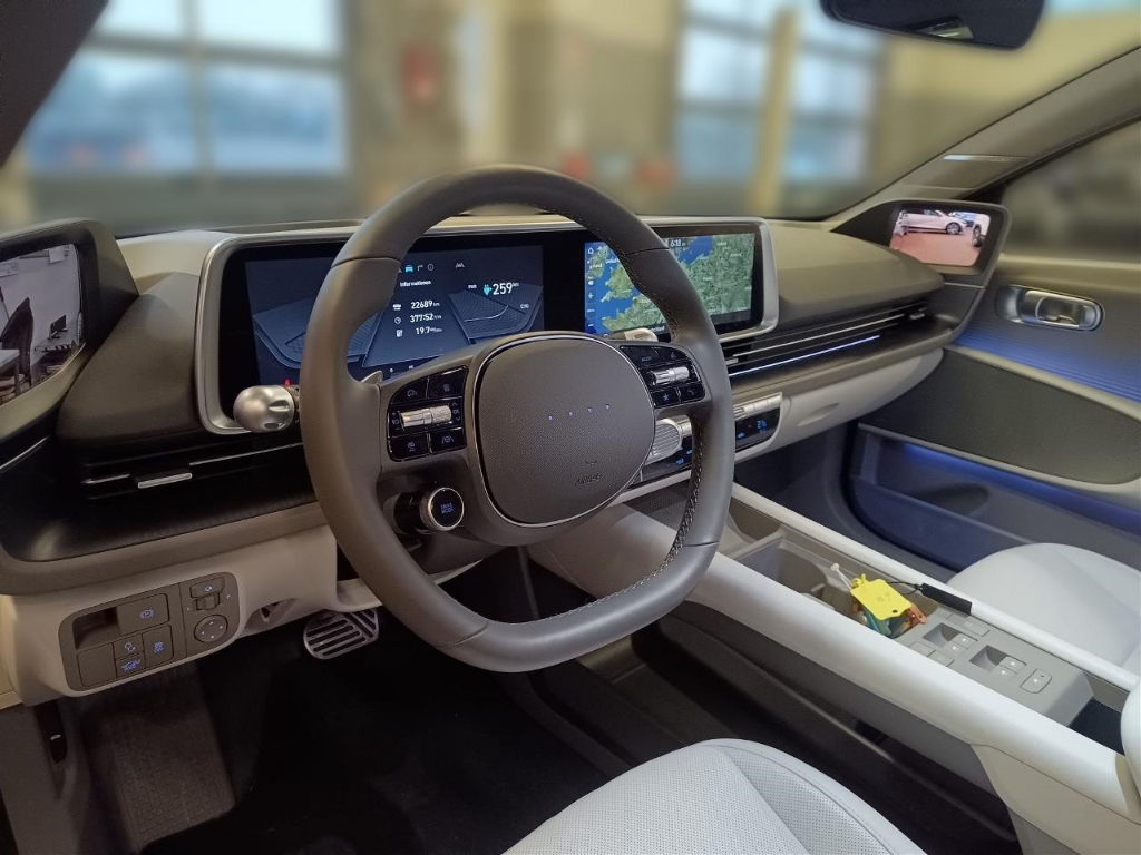 Fahrzeugabbildung Hyundai IONIQ 6 77,4kWh 2WD UNIQ Digi-Spiegel 20LM AHK HUD Navi Digitales Cockpit Memory Sitze Soundsystem