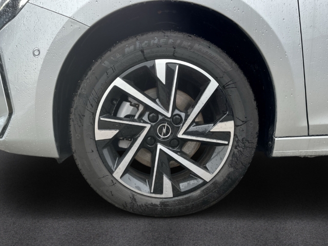 Fahrzeugabbildung Opel Corsa F GS AT Sitzheizung LED LM Kamera DIGICOCK