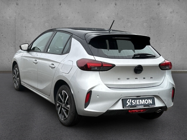 Fahrzeugabbildung Opel Corsa F GS AT Sitzheizung LED LM Kamera DIGICOCK