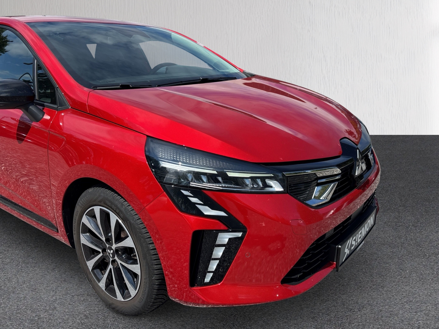 Fahrzeugabbildung Mitsubishi Colt 1.0B Turbo Plus RFK SHZ TEMP NAV LED