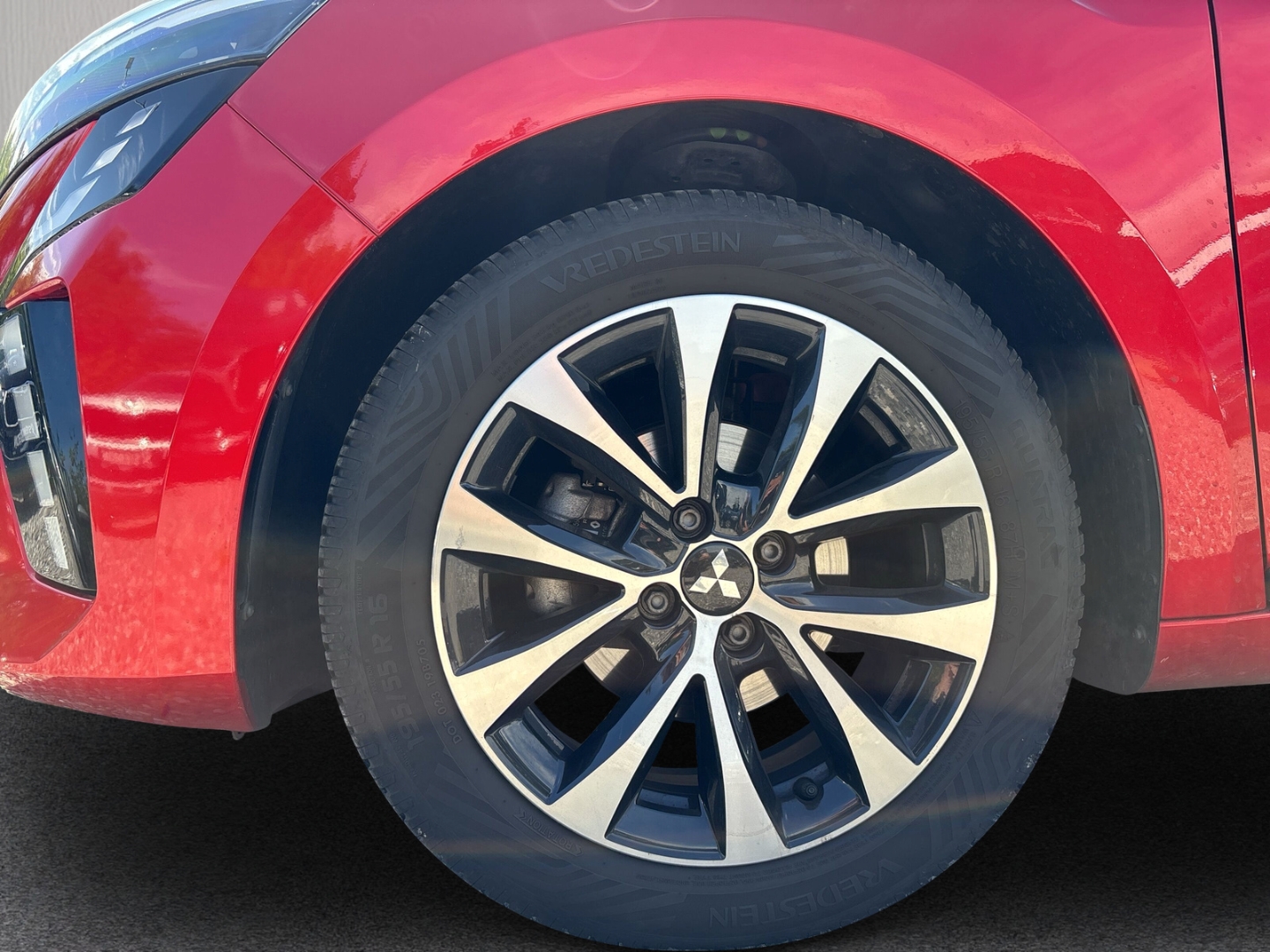 Fahrzeugabbildung Mitsubishi Colt 1.0B Turbo Plus RFK SHZ TEMP NAV LED