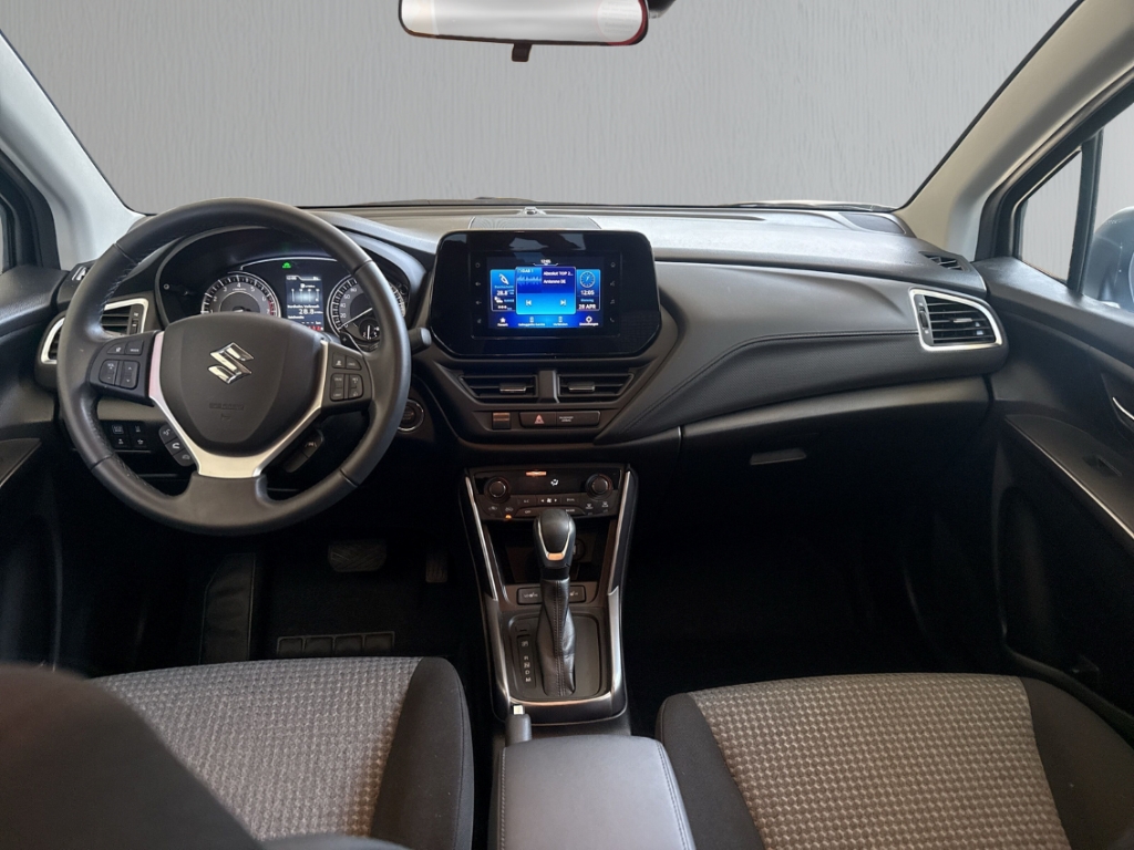 Fahrzeugabbildung Suzuki S-Cross 1.5 Dualjet Comfort LED SHZ ACC RFK Klimaautomatik