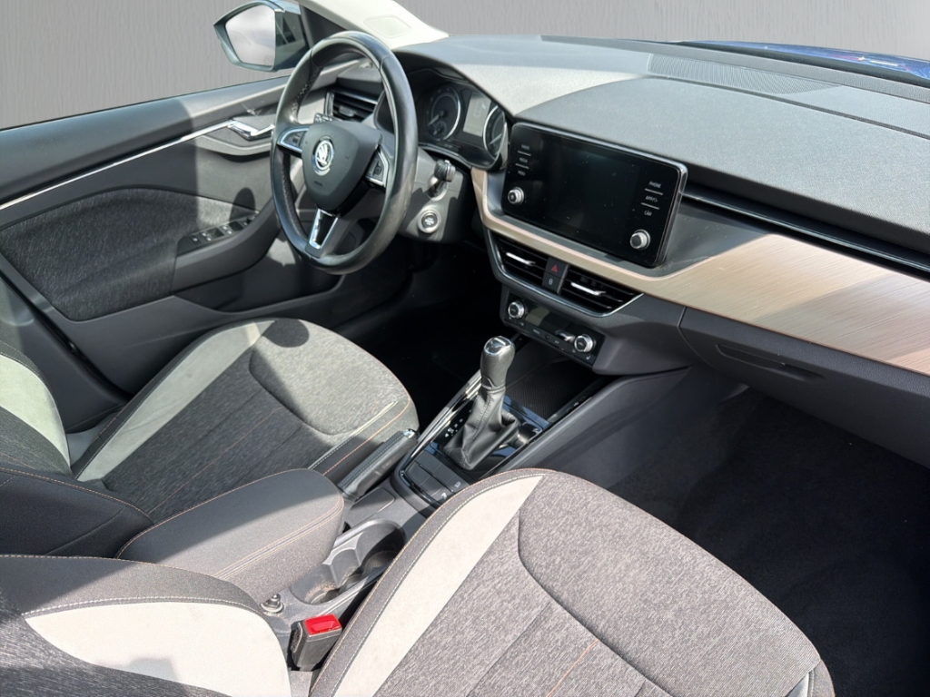 Fahrzeugabbildung SKODA Scala 1.5 TSI Style LED PDC PANO KESSY LM