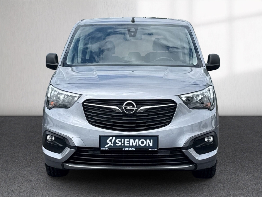 Fahrzeugabbildung Opel Combo Life E Edition Winter 2 STÜR KLIM SHZ BT PDC