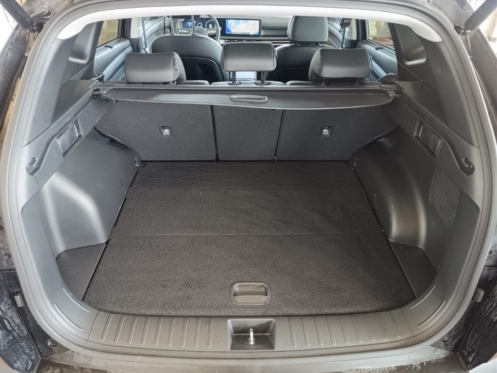 Fahrzeugabbildung Hyundai TUCSON FL PHEV 1.6 AT 4WD MY25 Prime Assist-P Dig-Key MATRIX-LED Leder Digitales Cockpit