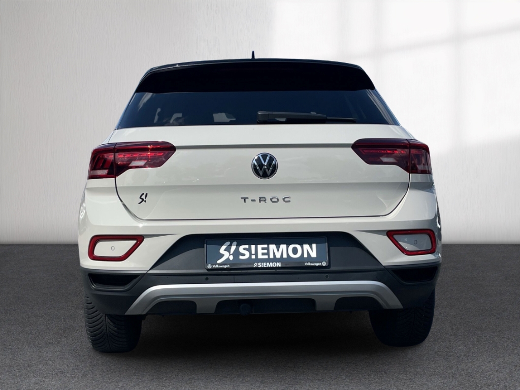 Fahrzeugabbildung Volkswagen T-Roc Life 1.0 l TSI ACC SHZ PDCv+h LED BT Klima