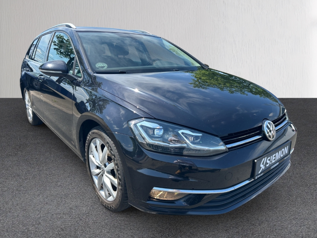Fahrzeugabbildung Volkswagen Golf Variant 1,5 TSI DSG Highline ACC PDCv+h SHZ Temp LED Navi