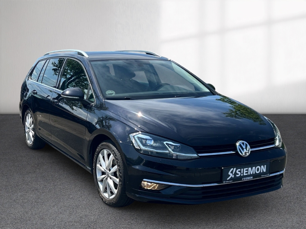 Fahrzeugabbildung Volkswagen Golf Variant 1,5 TSI DSG Highline ACC PDCv+h SHZ Temp LED Navi