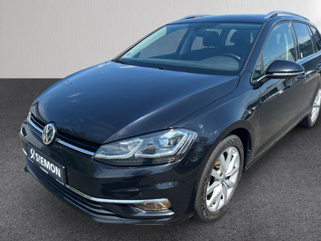 Fahrzeugabbildung Volkswagen Golf Variant 1,5 TSI DSG Highline ACC PDCv+h SHZ Temp LED Navi