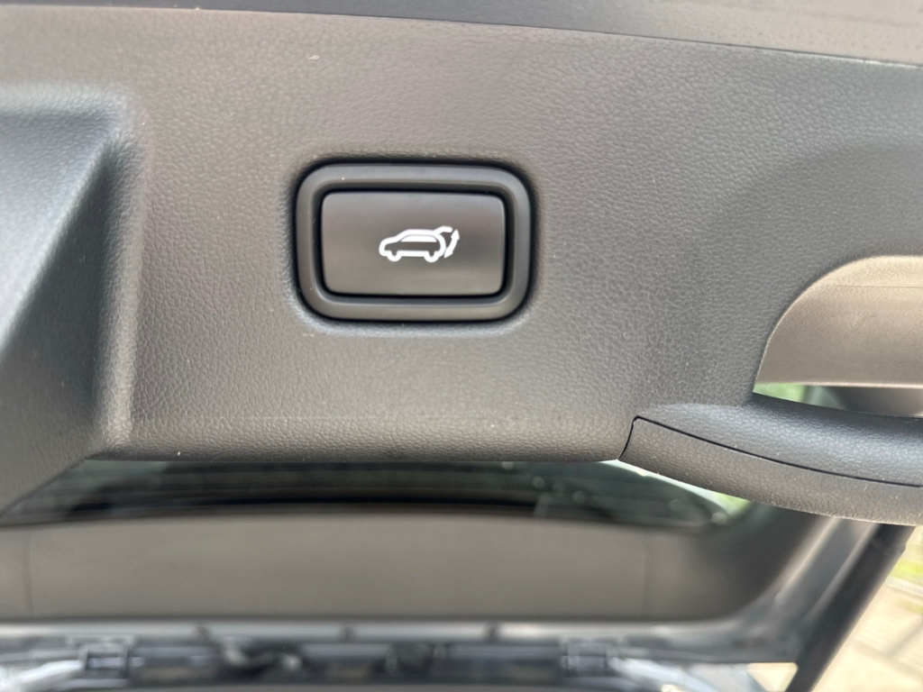 Fahrzeugabbildung Hyundai TUCSON 1.6 T-GDi MT 2WD ADVANTAGE Navi Digitales Cockpit Soundsystem
