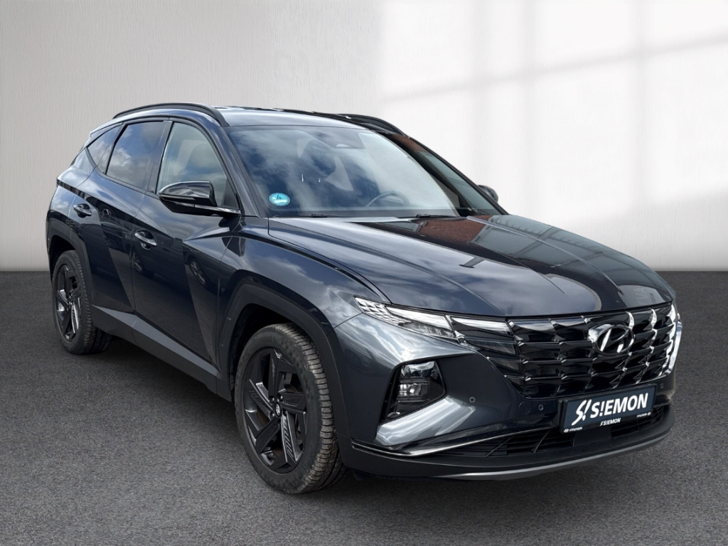 Fahrzeugabbildung Hyundai TUCSON 1.6 T-GDi MT 2WD ADVANTAGE Navi Digitales Cockpit Soundsystem