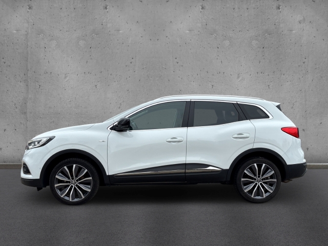 Fahrzeugabbildung Renault Kadjar Bose Edition 1.3 TCE Autom. LED AHK Navi RFK Alu