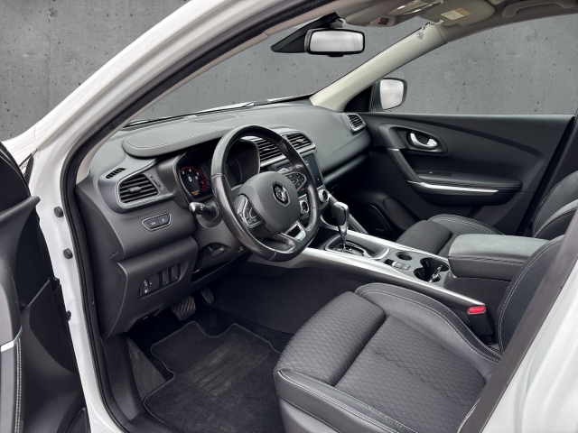 Fahrzeugabbildung Renault Kadjar Bose Edition 1.3 TCE Autom. LED AHK Navi RFK Alu