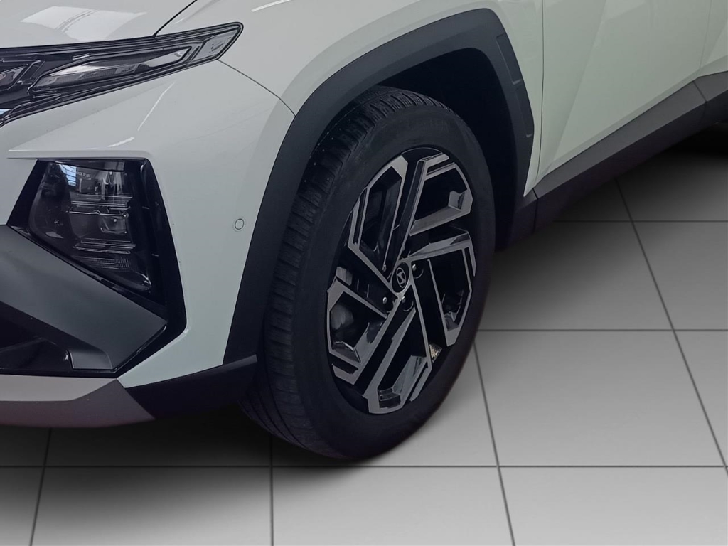 Fahrzeugabbildung Hyundai TUCSON FL PHEV 1.6 AT 4WD MY25 Prime ECS Assist-P MATRIX-LED Leder Digitales Cockpit