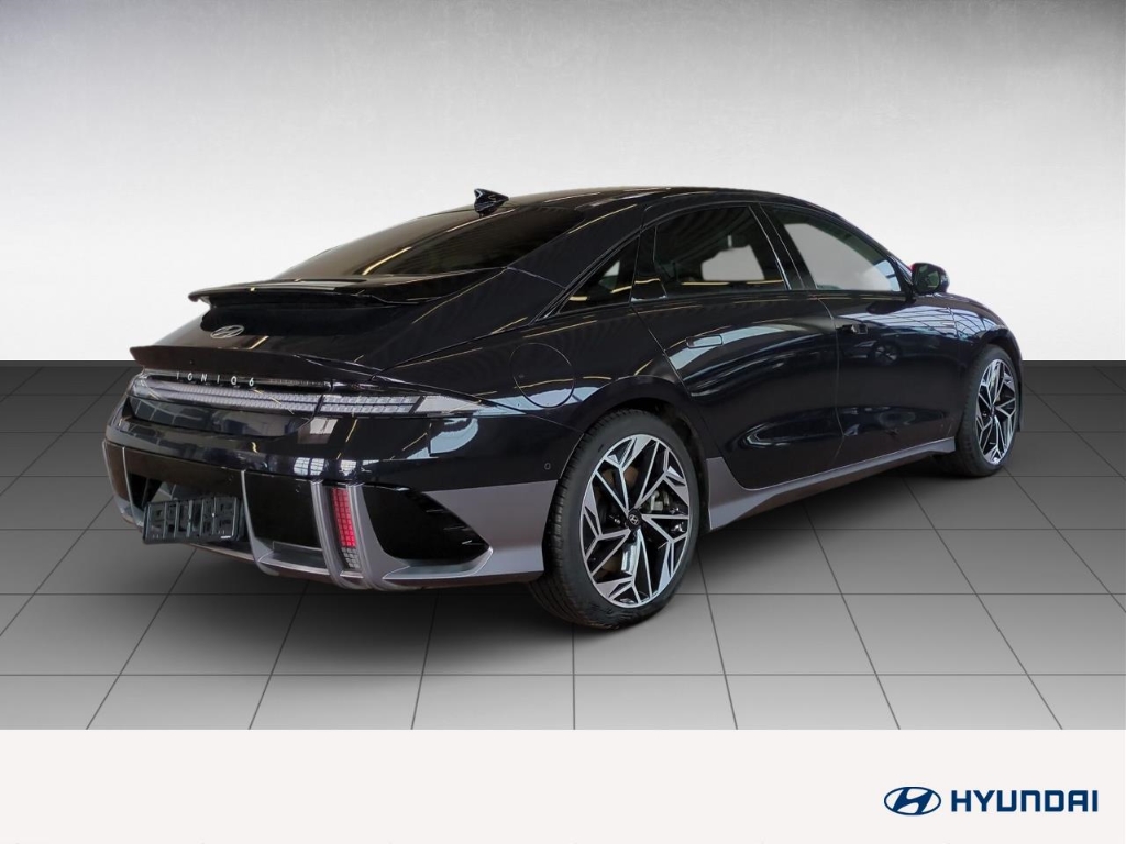 Fahrzeugabbildung Hyundai IONIQ 6 77,4kWh 4WD TECHNIQ Sitz-P Park 20LM Schiebedach HUD Navi Leder Digitales Cockpit