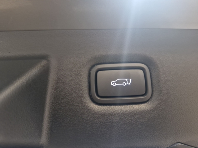 Fahrzeugabbildung Hyundai IONIQ 5 FL MY26 84kWh 2WD CENTRIQ Navi Digitales Cockpit LED ACC El. Heckklappe Apple CarPlay