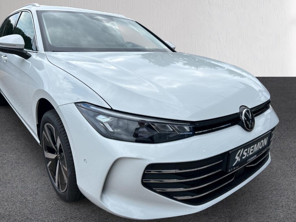 Fahrzeugabbildung Volkswagen Passat Variant 1.5 eHybrid DSG Business AHK NAVI