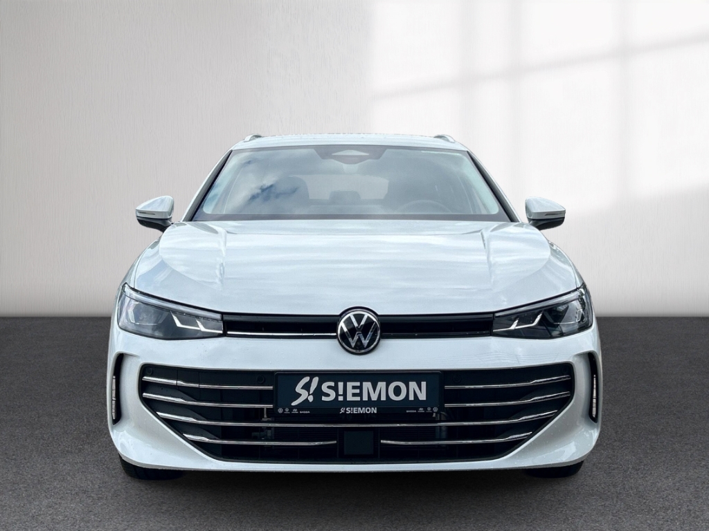 Fahrzeugabbildung Volkswagen Passat Variant 1.5 eHybrid DSG Business AHK NAVI