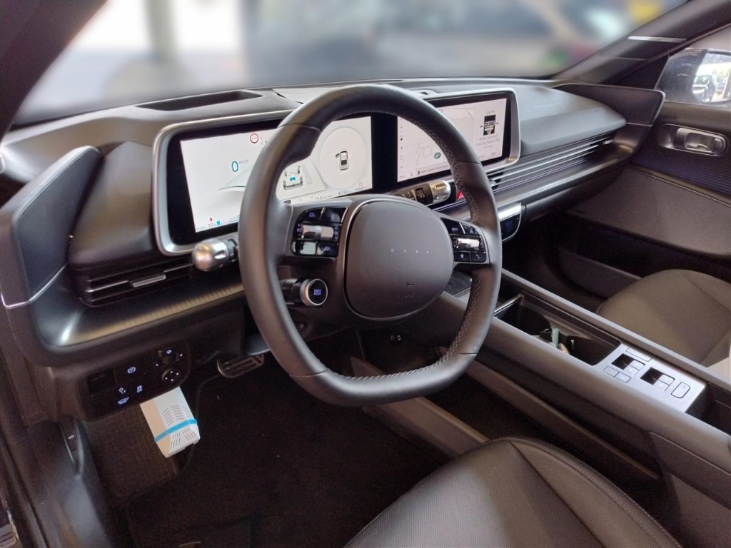 Fahrzeugabbildung Hyundai IONIQ 6 77,4kWh 4WD UNIQ HUD Navi Digitales Cockpit Memory Sitze Soundsystem Bose